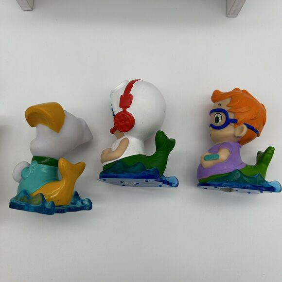 Bubble guppies Helicopter Check Up Gil Nonnie Puppy Figures & Helicopter - Picture 11 of 14